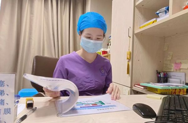 双胎梦圆 | AMH0.18历经730天坚守，她写下最动人的感谢信