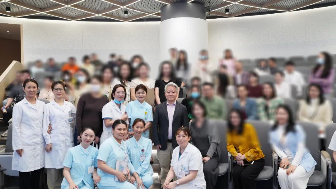 段涛教授在深圳，被一位33周孕妈妈“追问”了20分钟